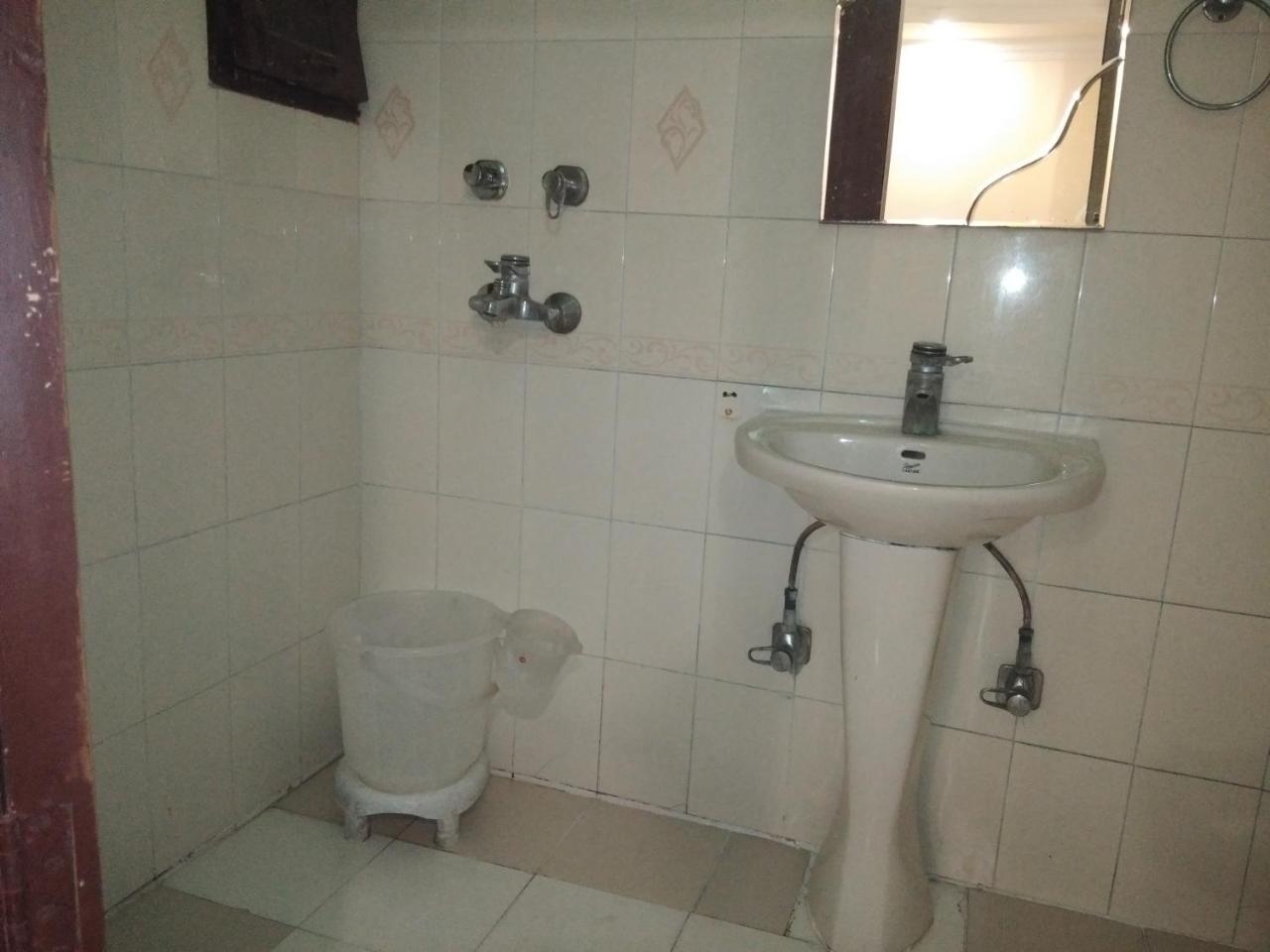 Hotel Anand Amritszár Kültér fotó